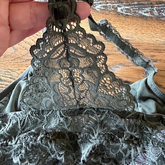 Xhilaration Army Green Lace Bralette Size XSmall - Picture 5 of 9